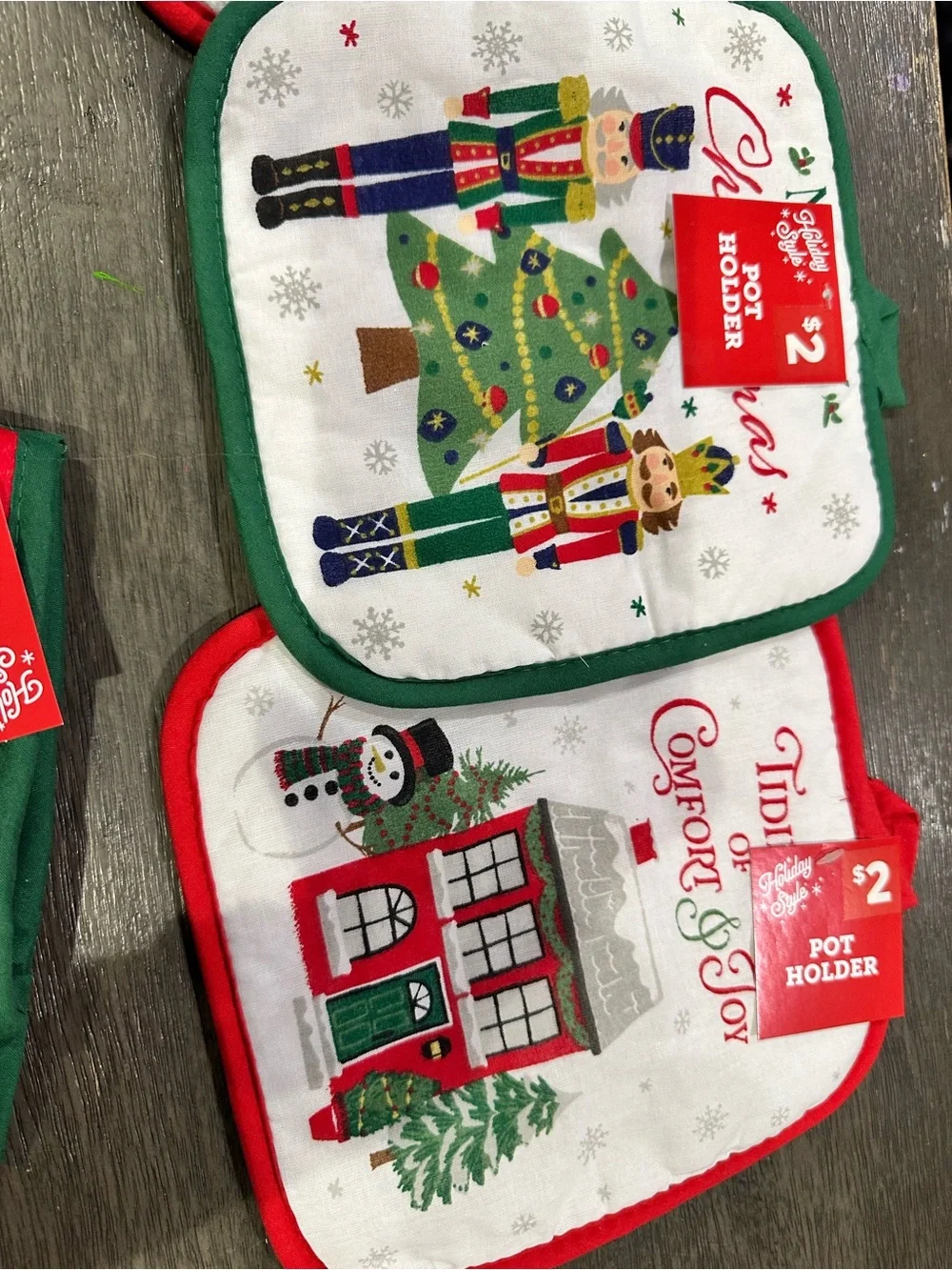 Holiday Kitchen Towel and Pot Holder Set 12 pcs. Christmas gift for friends?